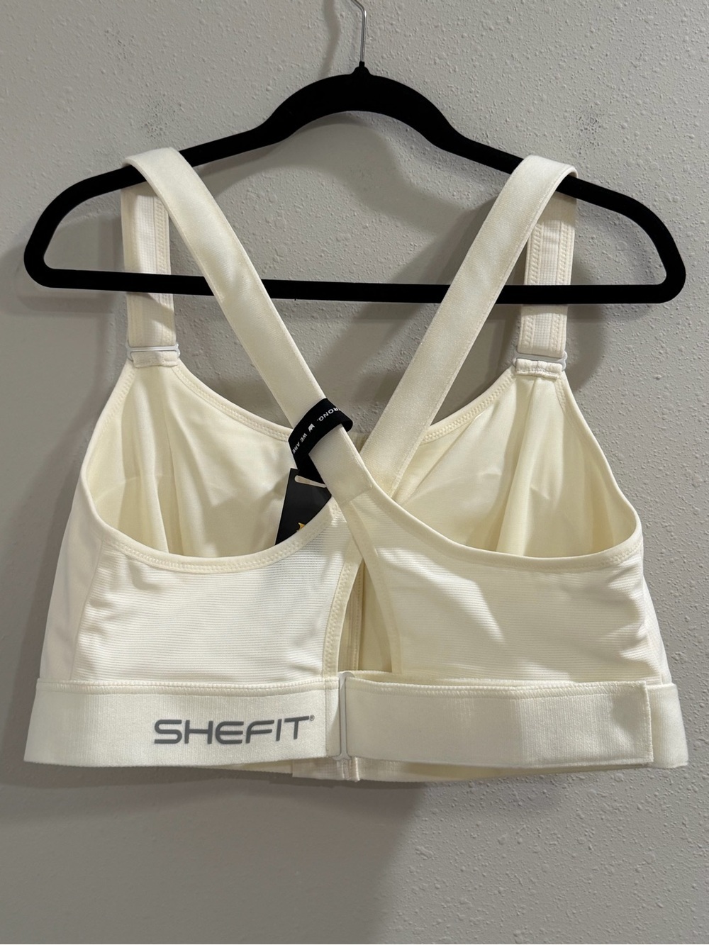 SHEFIT NWT 4Luxe Ivory Drive Ultimate Sports Bra High Impact Support Adjustable - Picture 2 of 4